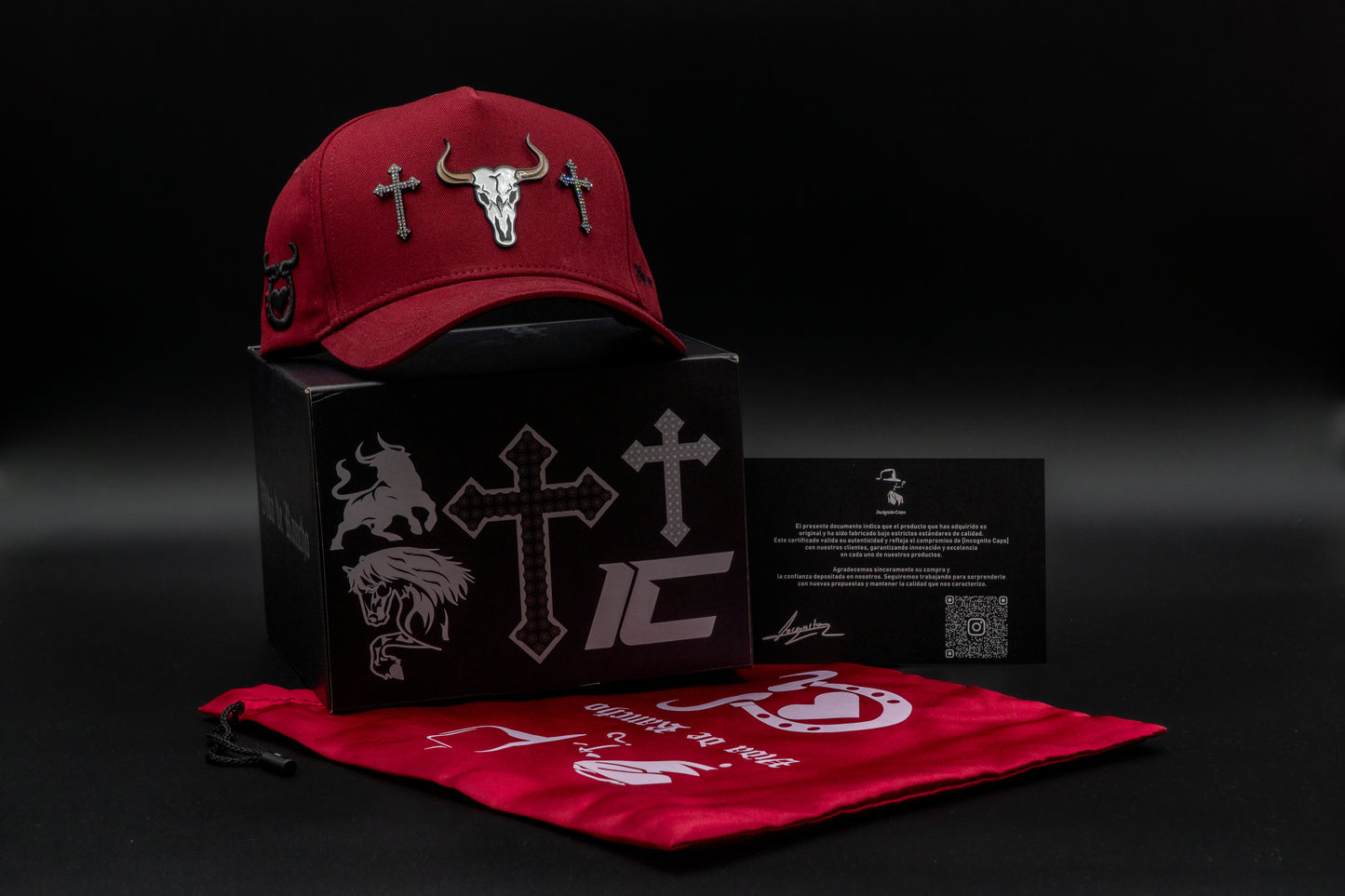 Bull Skull Diamonds Roja