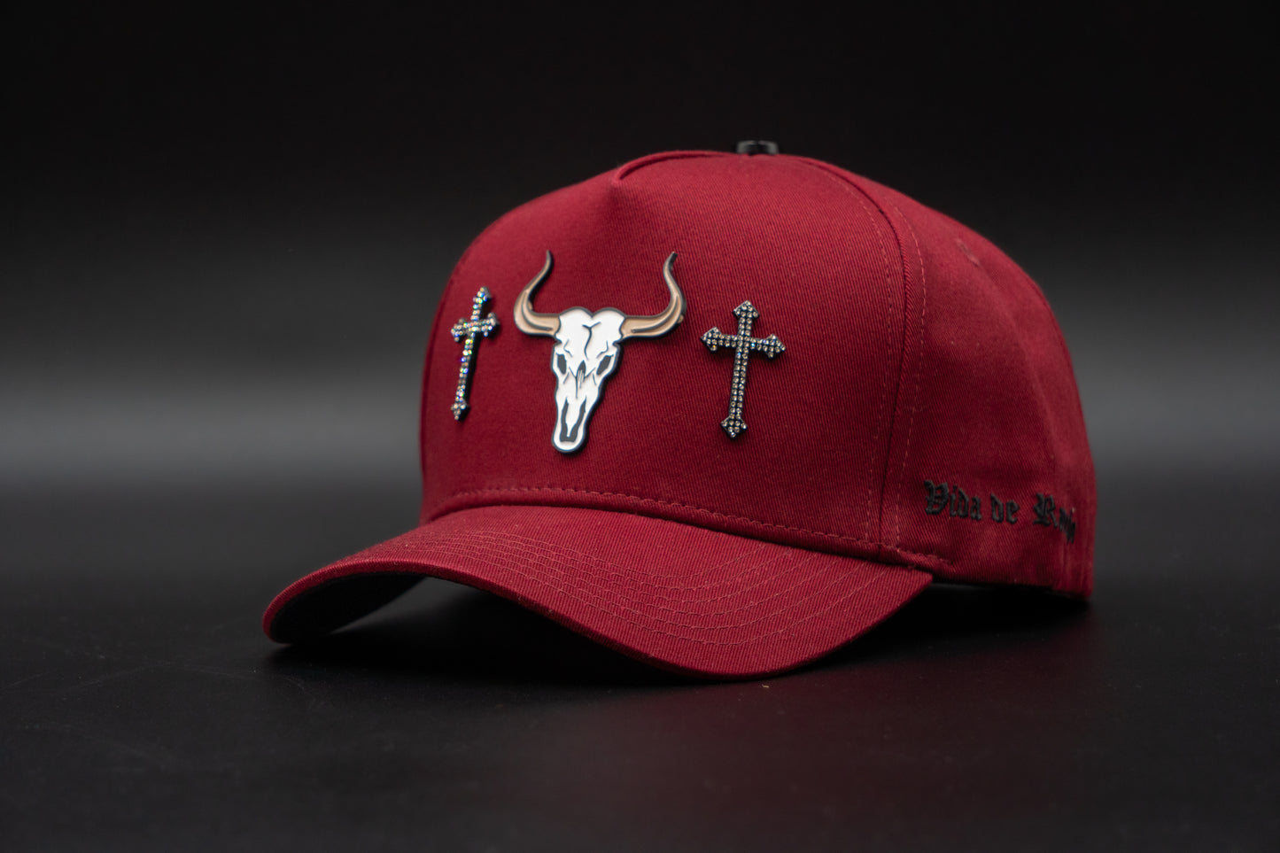 Bull Skull Diamonds Roja