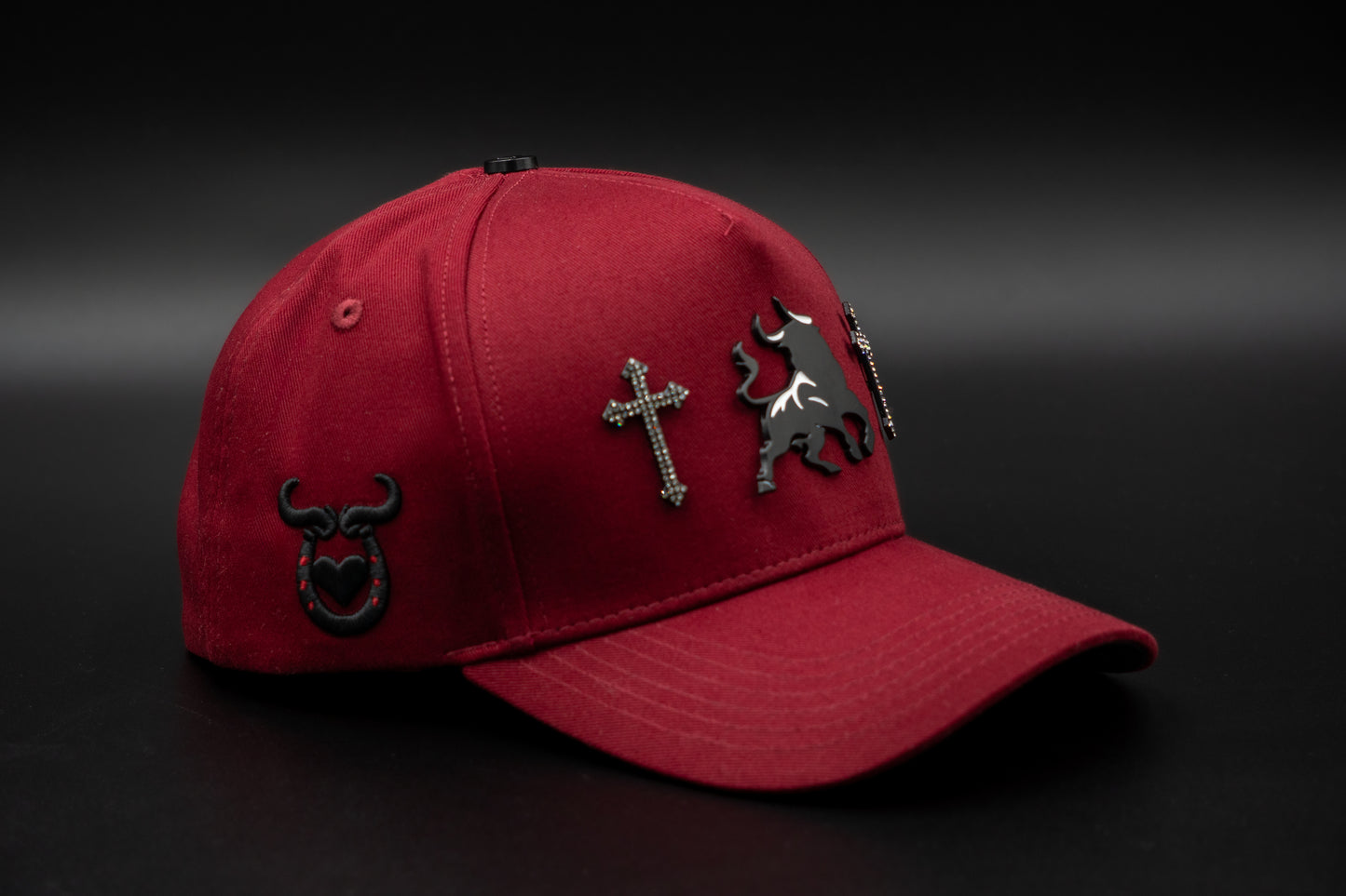 Brave Bull Diamonds Roja
